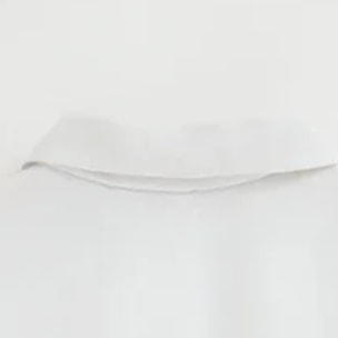 Vestido corto blanco sin mangas con cuello polo y logo Rigby Go