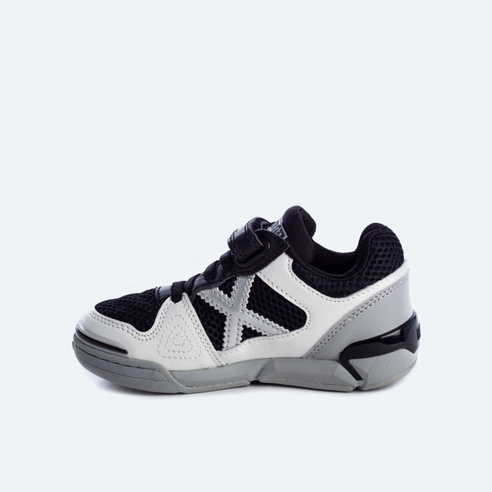ONE INDOOR KID KID VCO 44