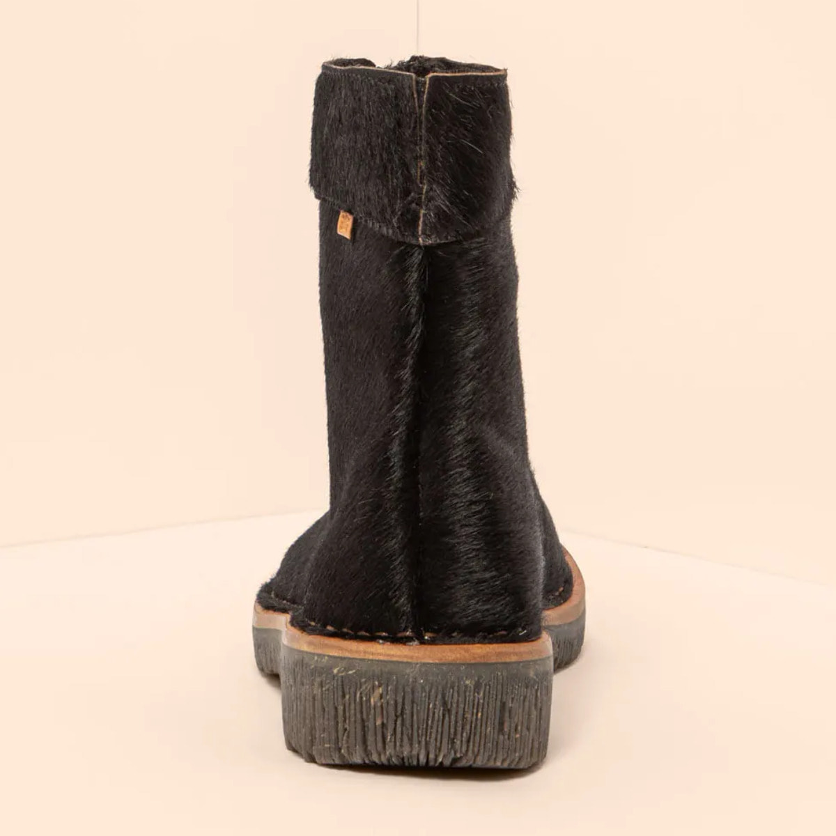 Botines N5581P POTRO BLACK/VOLCANO color Black