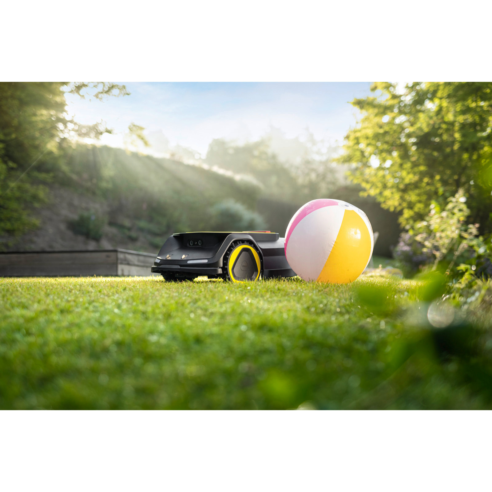 Robot tondeuse Karcher RCX 6 sans fil périphérique 3 000 m² - pente 70% - connectée - détection des obstacles, GPS/RTK/caméra