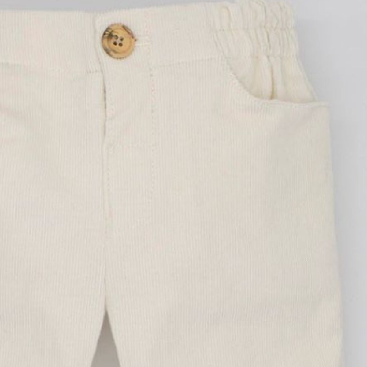 PANTALÓN PANA BOLSILLOS CRUDO