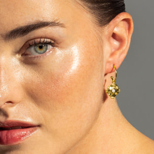 Pendientes de Madreperla Blanca acabados en oro amarillo de 18K- Oriel
