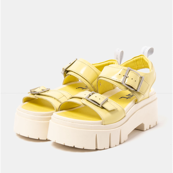 Sandalias 2041 NAPPA SHINNY PALE YELLOW / LEEDS color Pale yellow