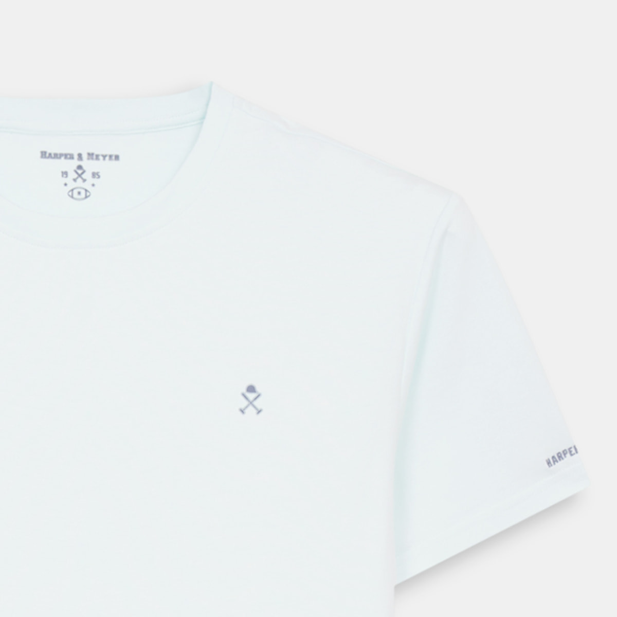 CAMISETA RETRO PRINT LOGO