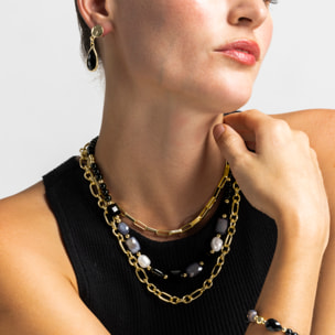 Collar con Resina Negra acabado oro 18k