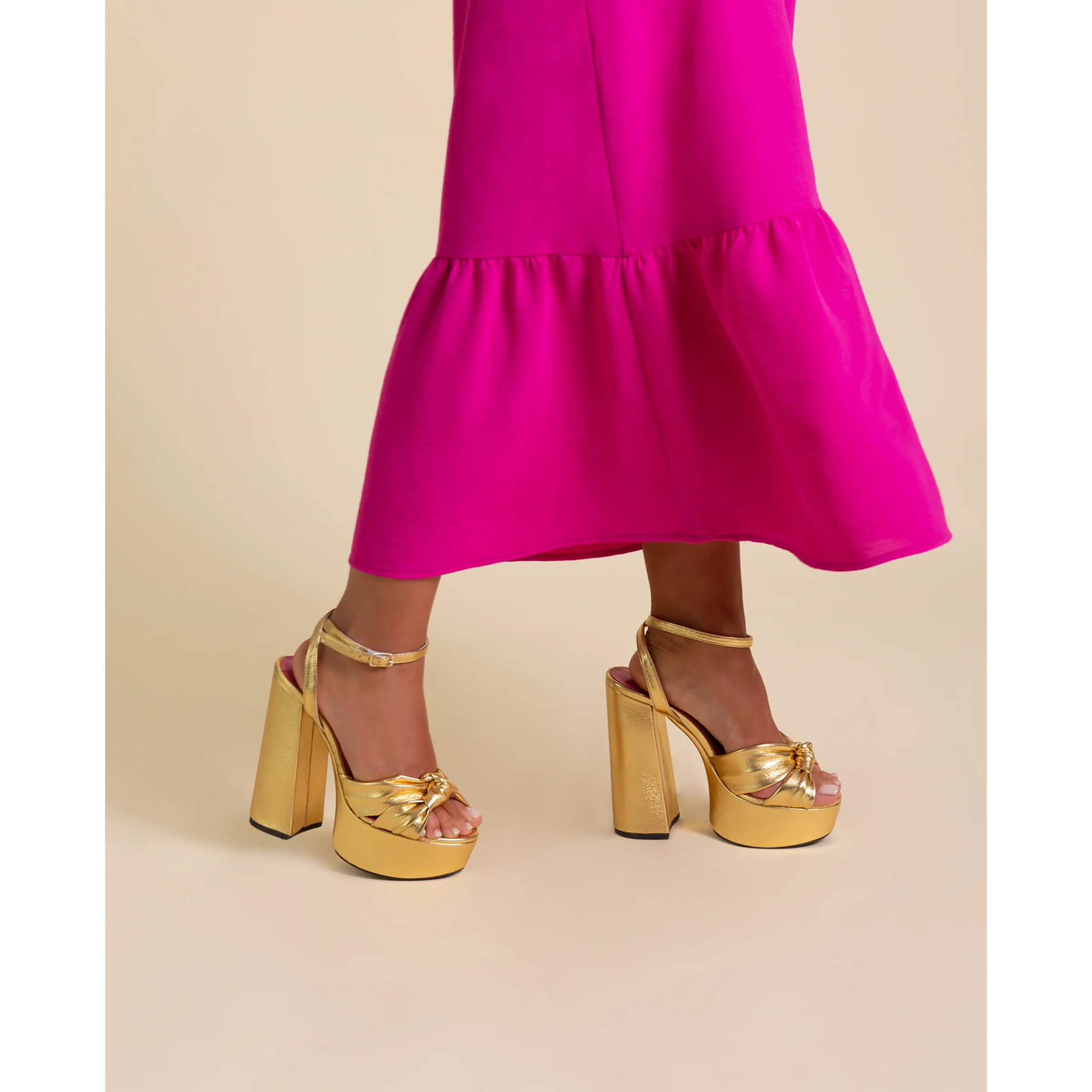 Sandalias de mujer con tacón y plataforma