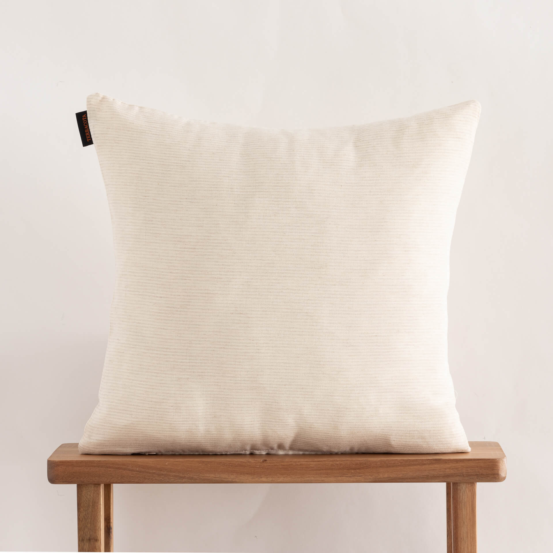 Housse de coussin jacquard 65x65 cm Jávea pequeña Lin
