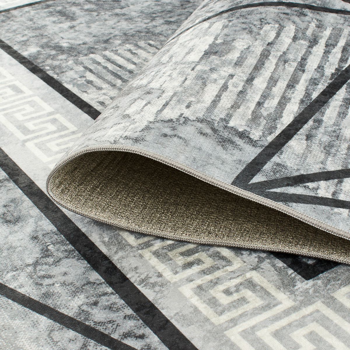 Tapis moderne motif géométrique