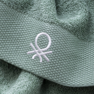 Toalla de baño 70x140cm 100% algodón 450gsm en color verde - suave, absorbente y secado rápido