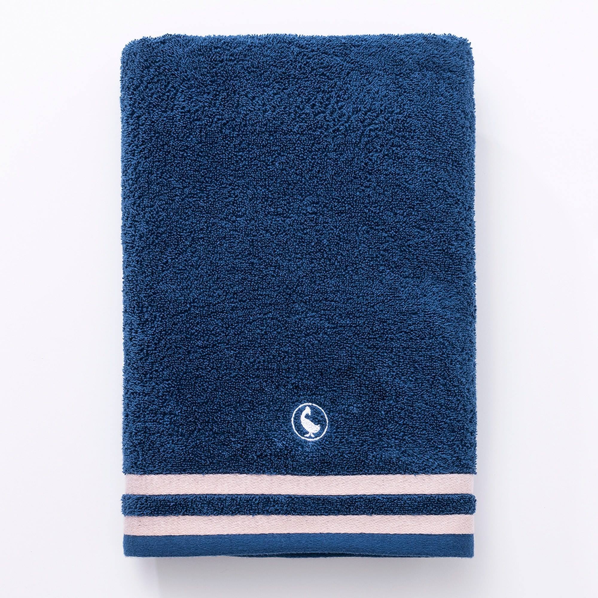 Set de 3 toallas de ducha en color azul marino 70x140cm 100% algodón 500gsm el ganso