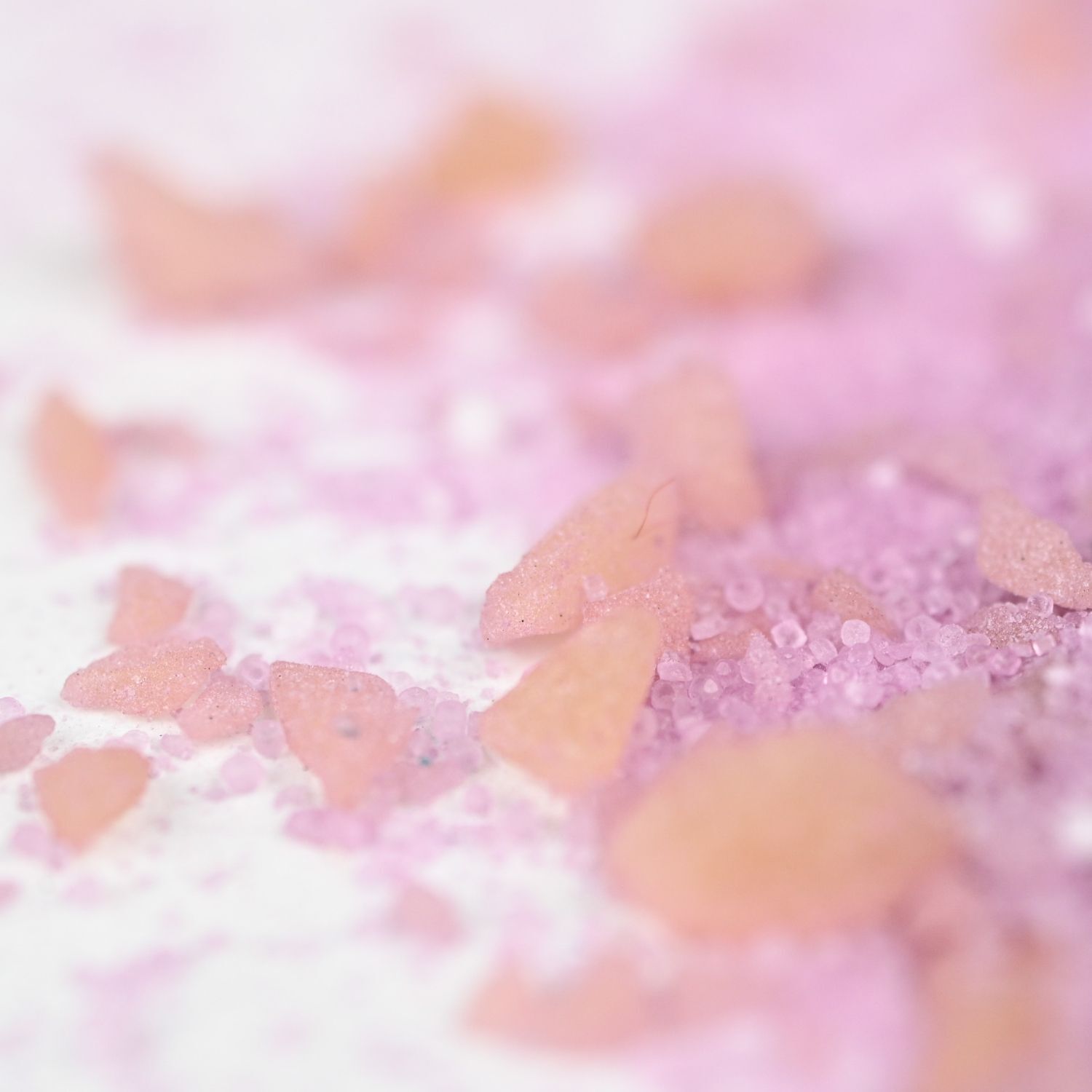 Crackling Bath Salts - Sels de Bain Roses Crépitants Parfum Fruits Rouges 60 g