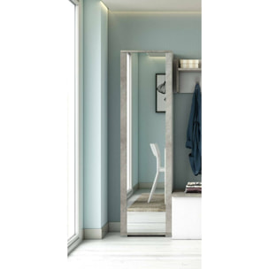 Scarpiera Datura, Mobile multiuso da ingresso con anta a specchio , Armadio moderno portascarpe a 7 ripiani, 100% Made in Italy, Cm 50x32hx182, Bianco e Cemento