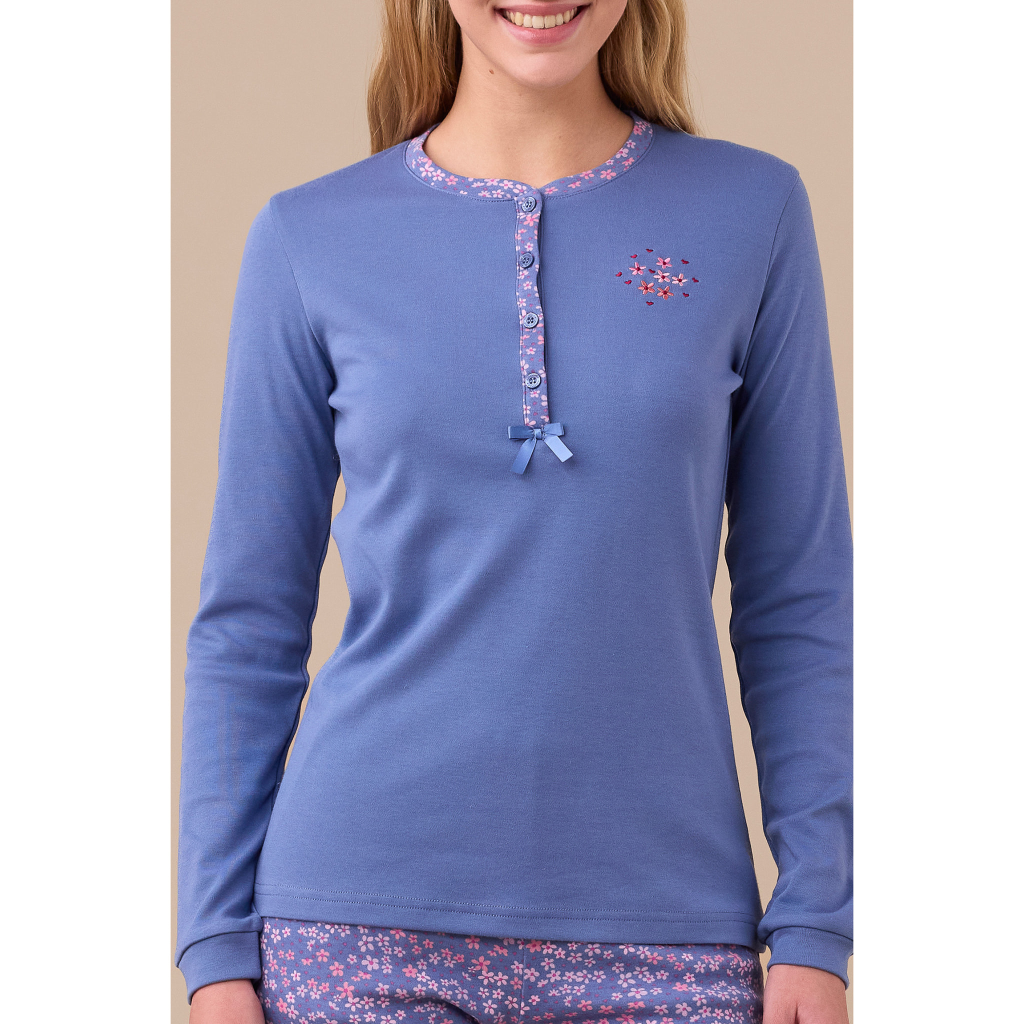 Pigiama donna caldo cotone articolo fiori. Noidinotte