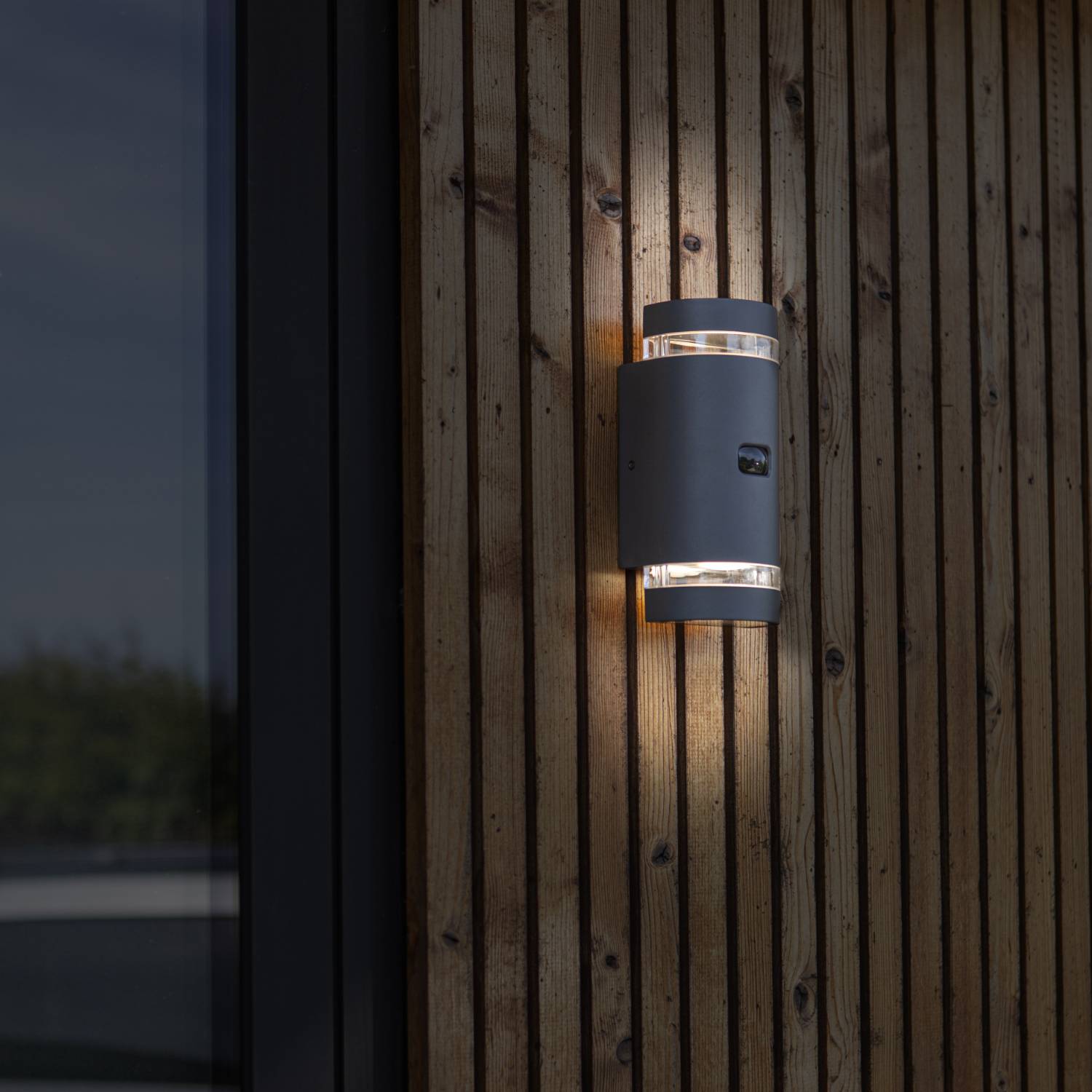 Applique murale secteur FOCUS SENSOR GU1