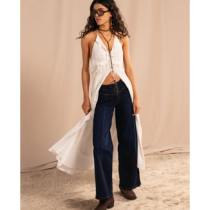 Pantalón vaquero acampanado de mujer