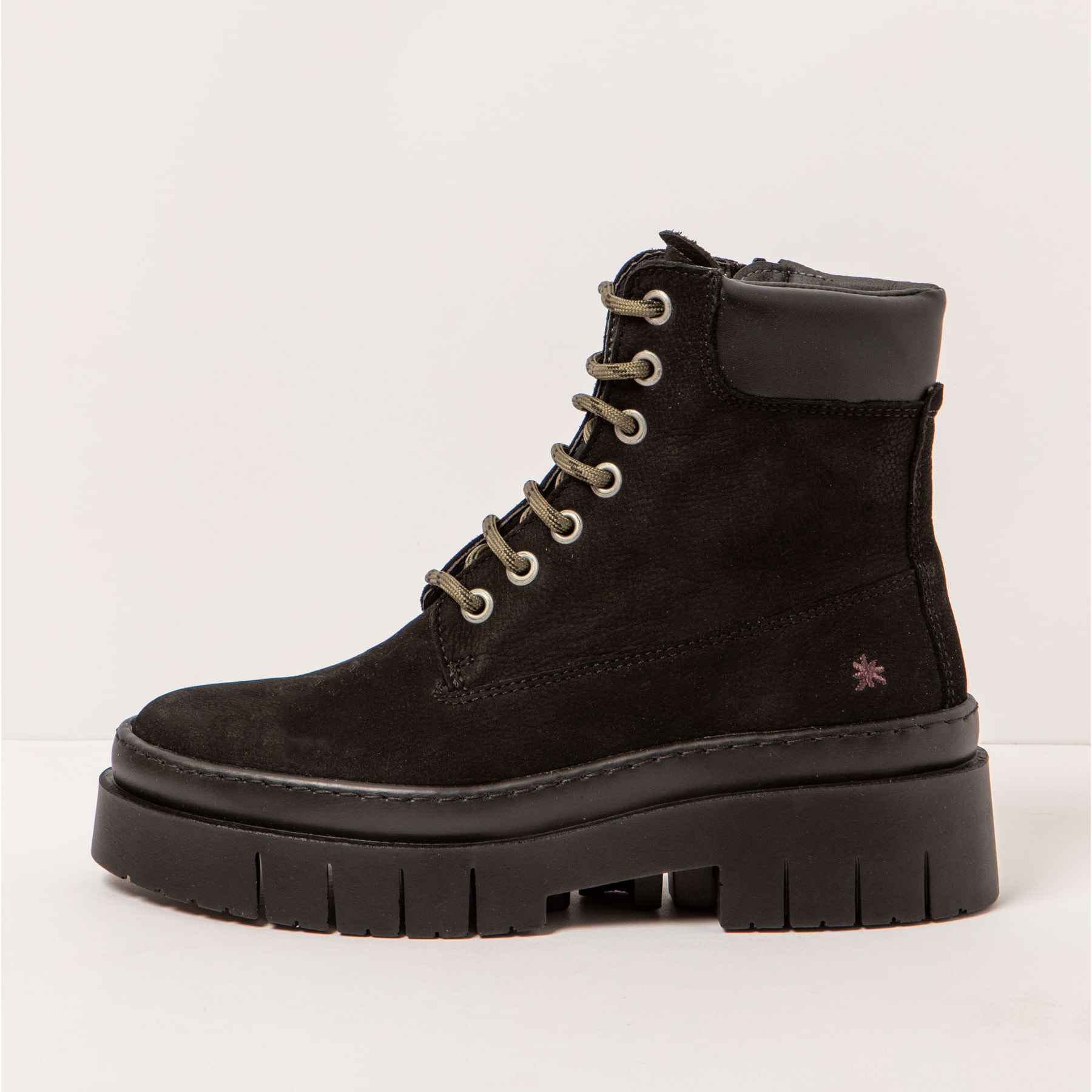 Botines 1967 NOBUCK BLACK/AMBERES color Black