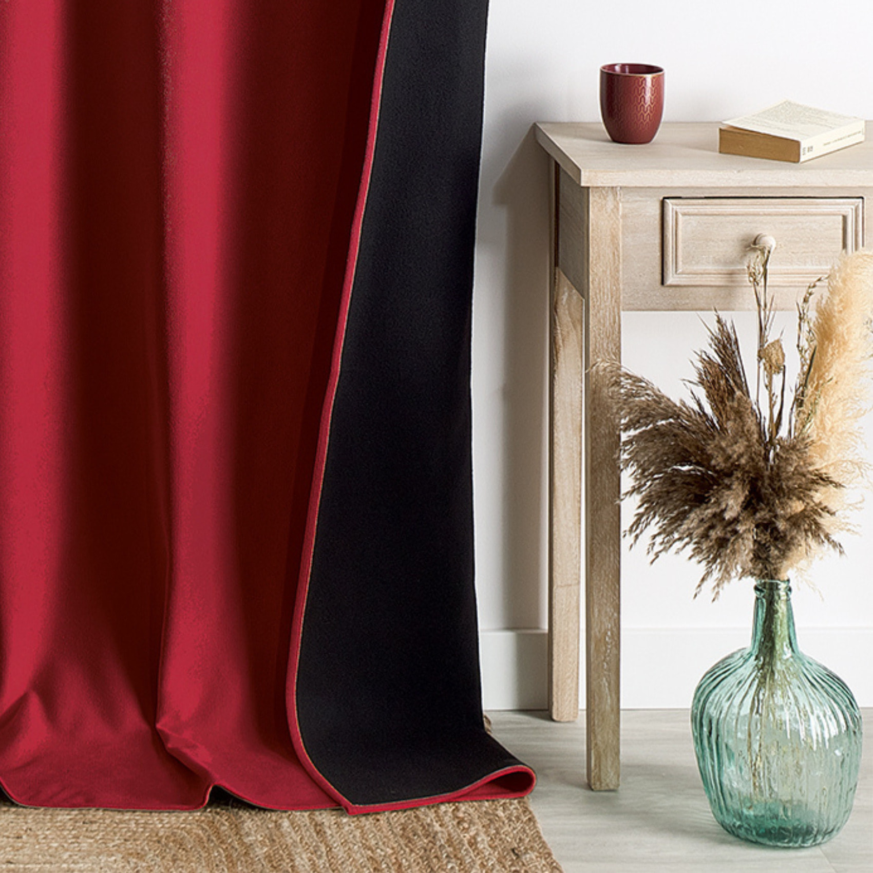 Rideau thermique phonique et semi occultant à galons fronceurs KONFOR - Rouge