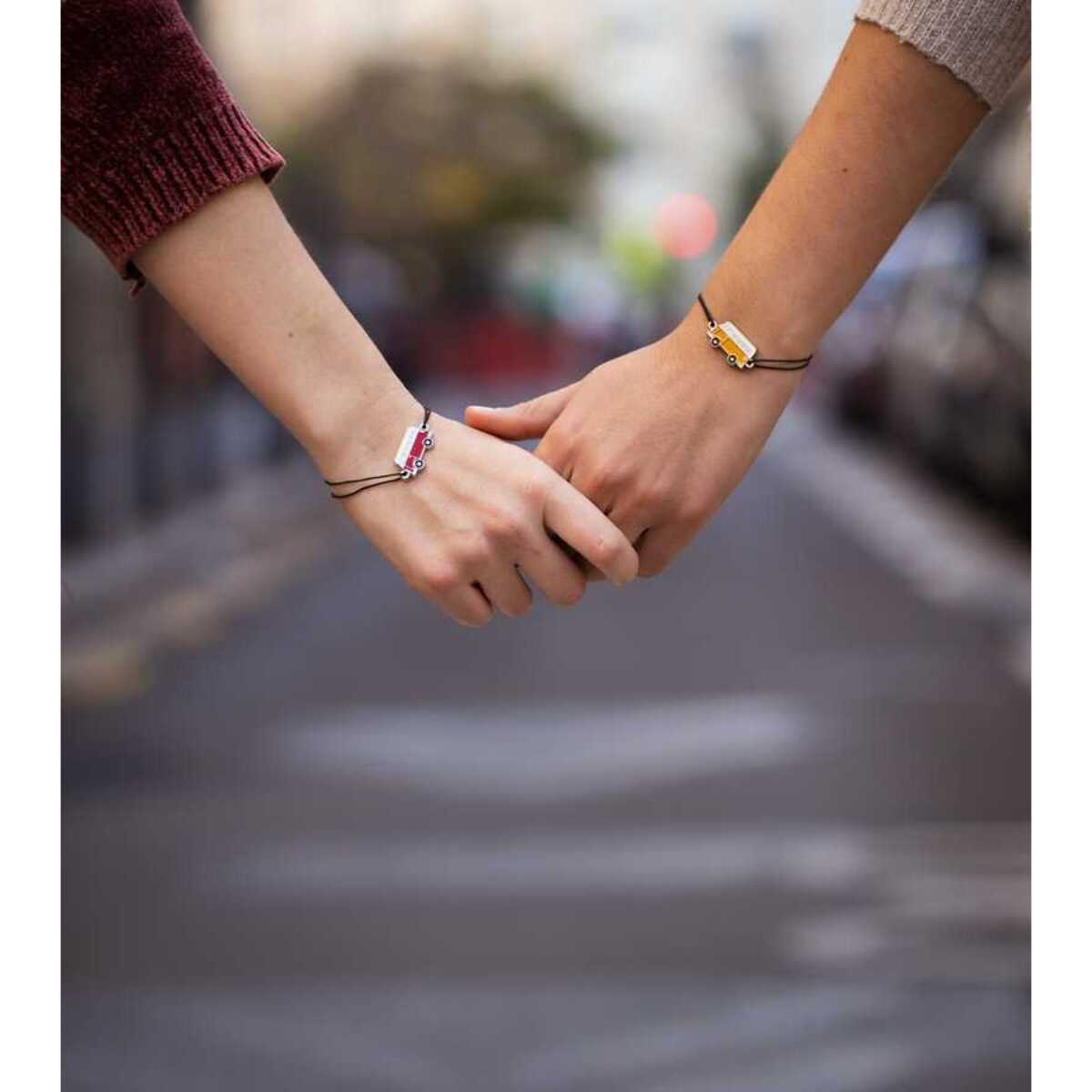 Set 2 Charms "Contigo al quinto pino"