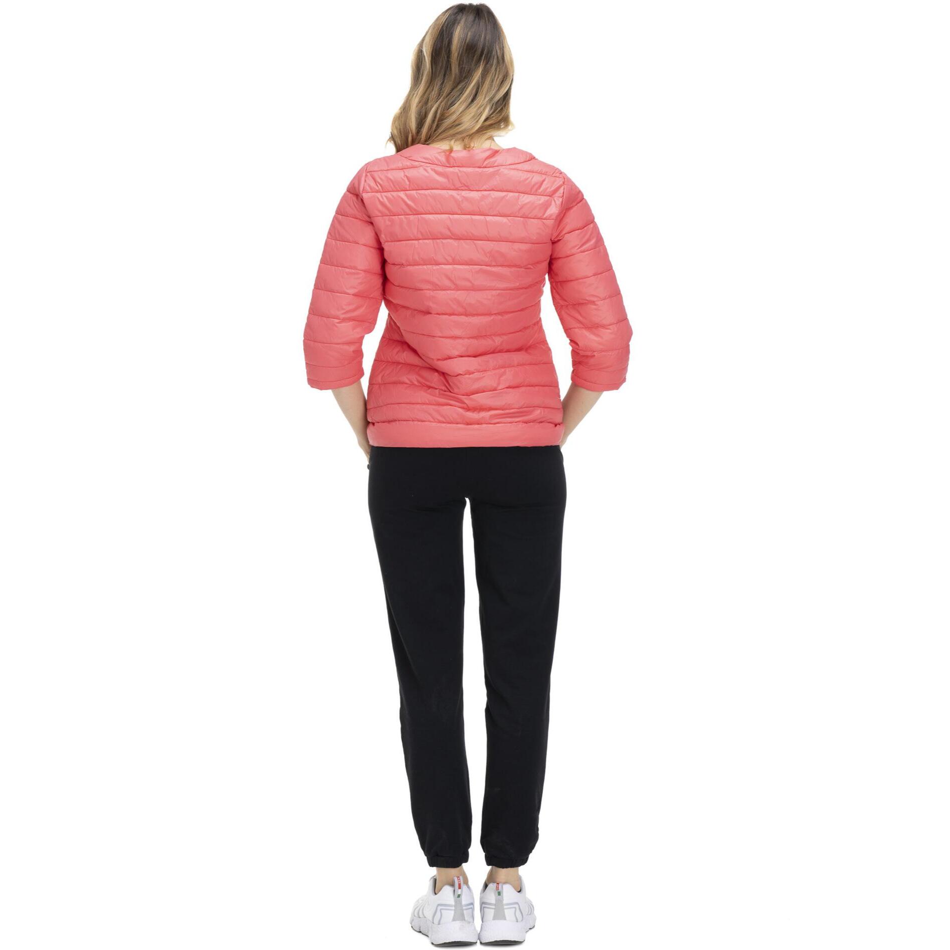 Chaqueta básica de mujer.