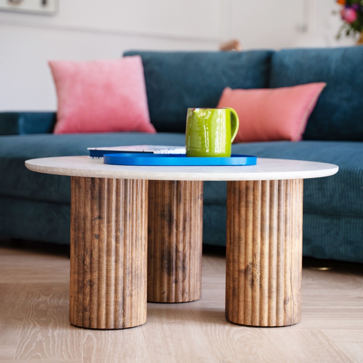 Table basse ronde effet marbre blanc et bois - STONE