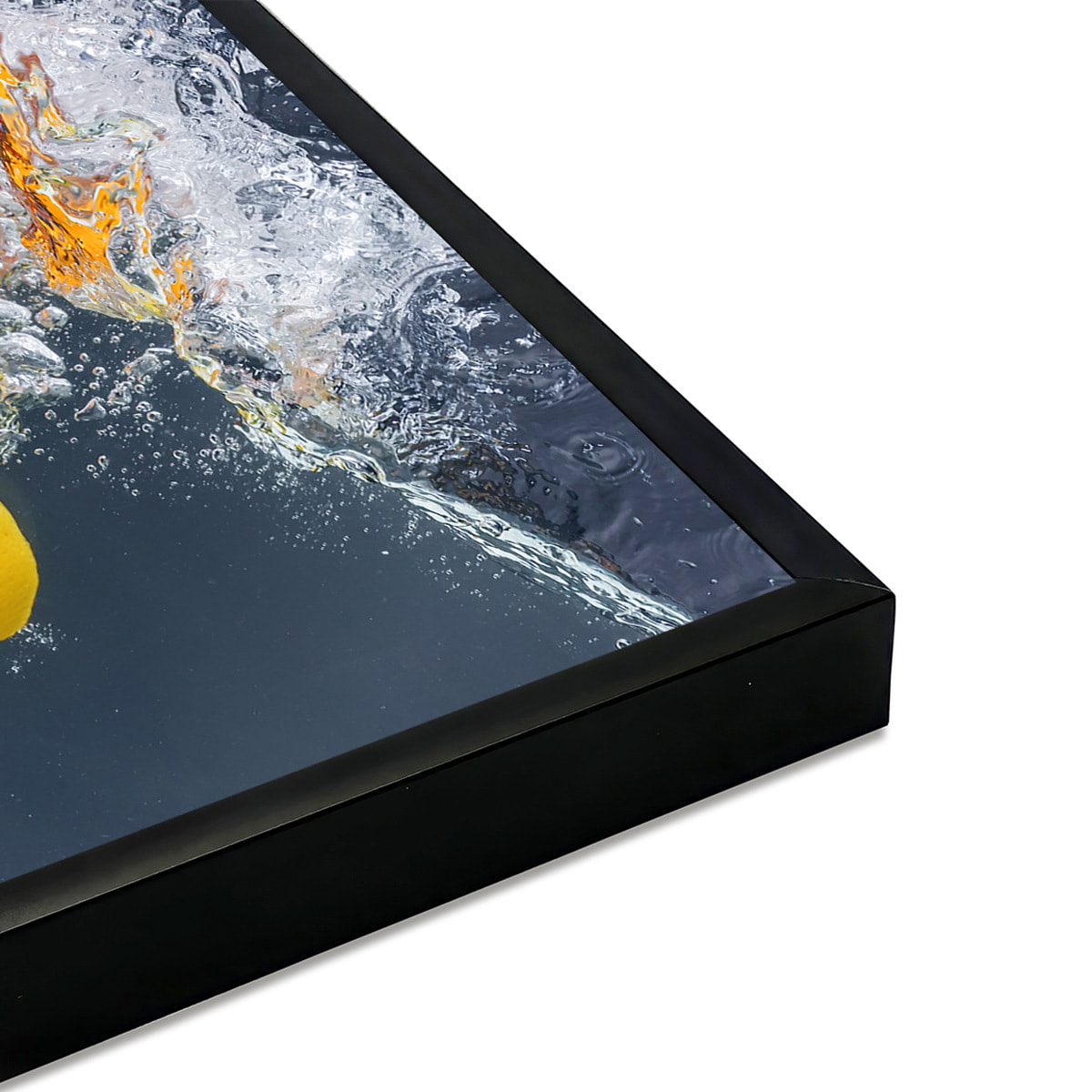 Affiche encadrée fruits dans l’eau Affiche + cadre en métal - Noir