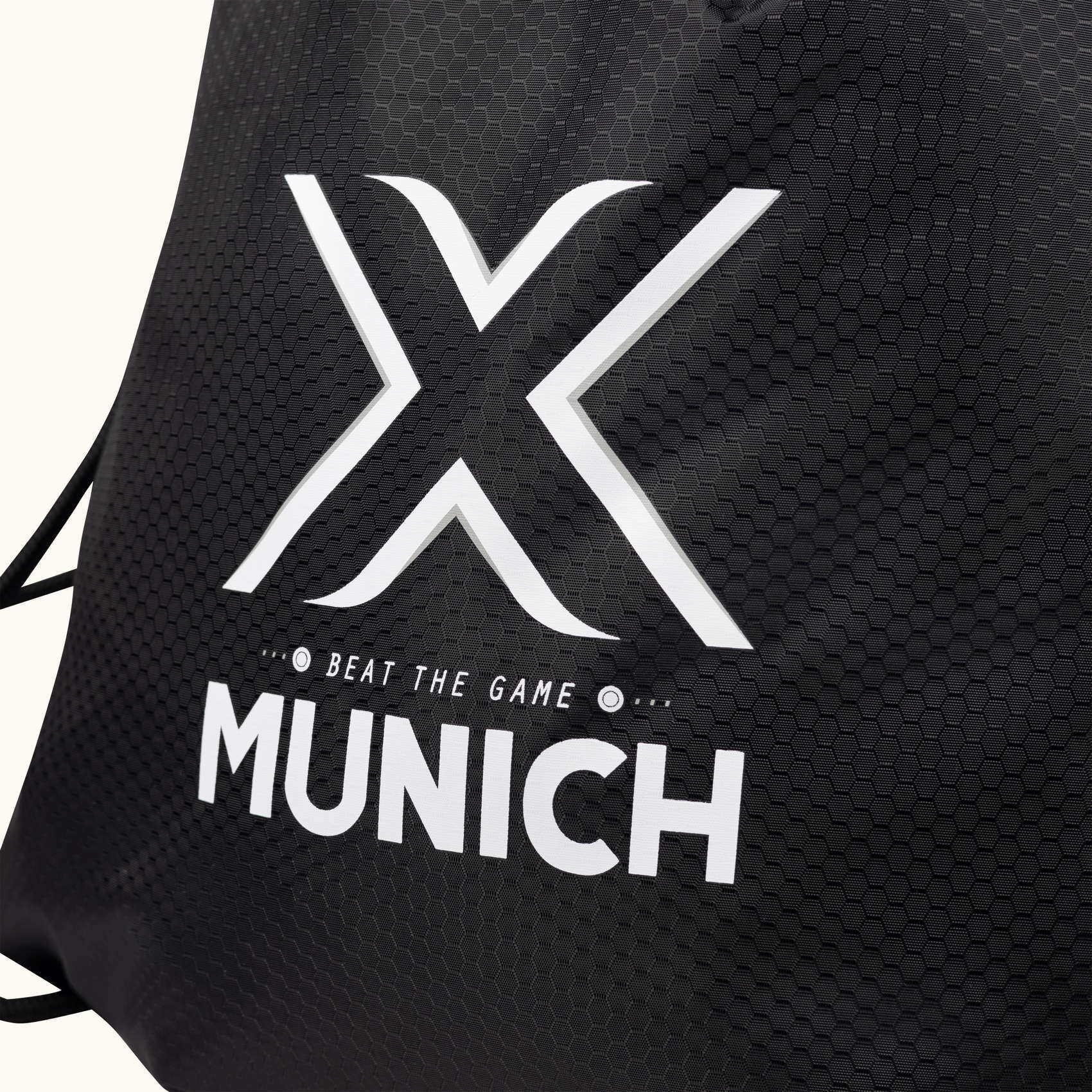 Mochila de Cuerdas Deportiva Negra con Logotipo Frontal GYMSACK BLACK