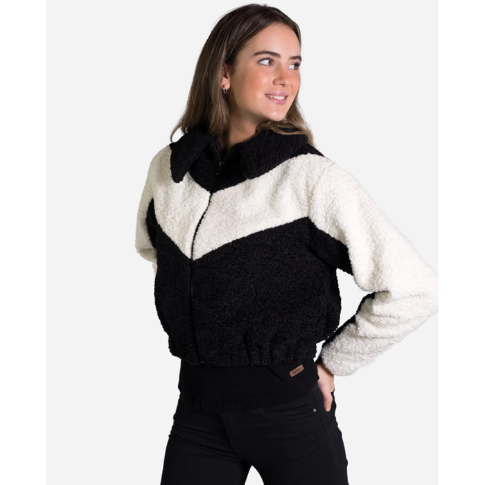 CHAQUETA BALANCE · NEGRO Y BLANCO