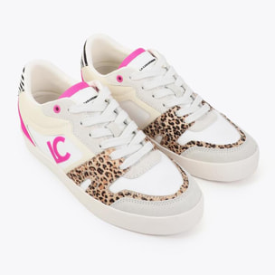 Scarpa sportiva con zeppa interna in tessuti abbinati e dettagli in pelle