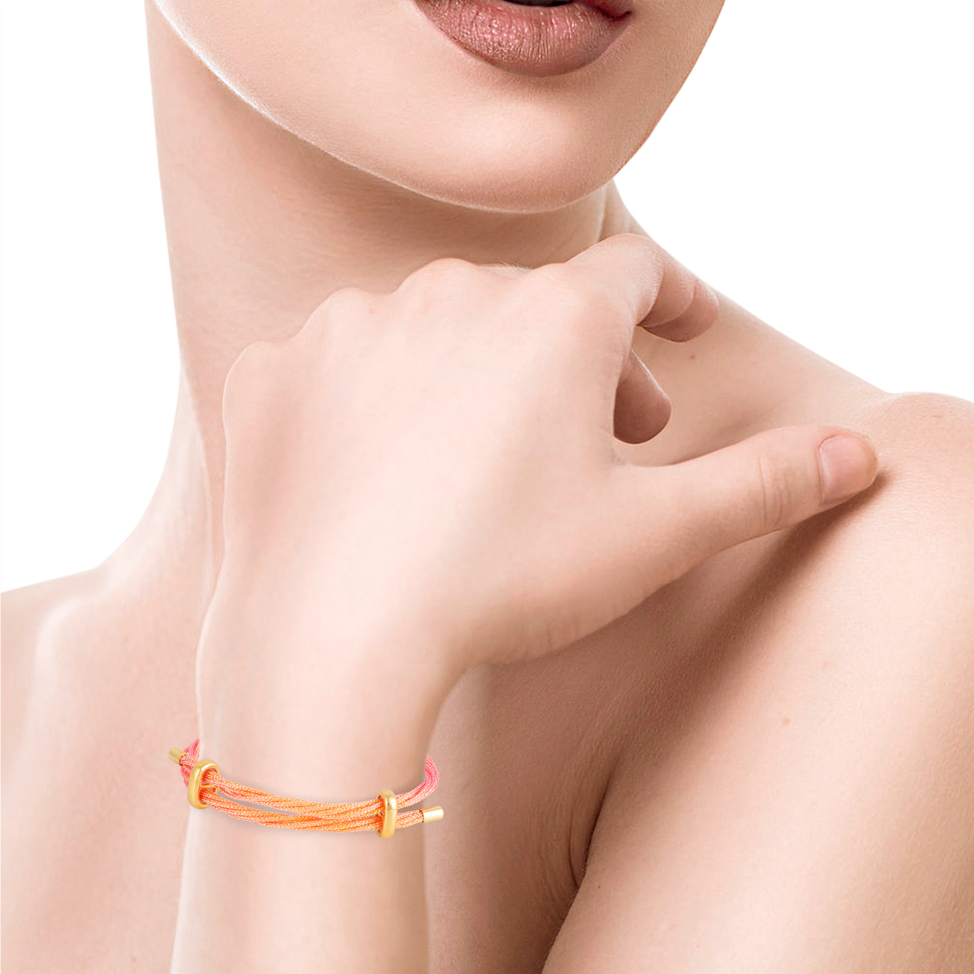 Pack de 3 pulseras multihebra entrelazada de hilo de nylon naranja, verde y lila con cierre cruzado de cobre dorado.