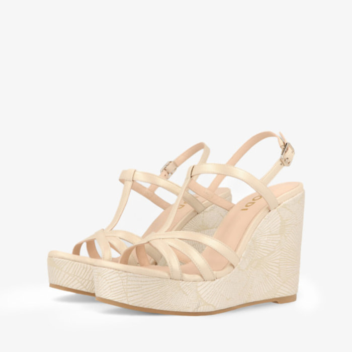 SANDALIAS DE NOVIA DORADAS YOSHIO