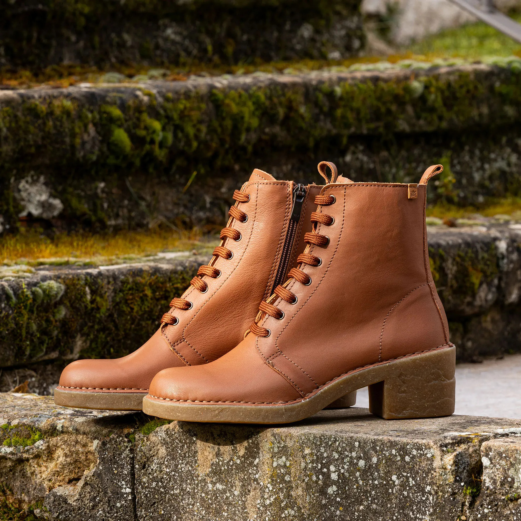 Botines con tacón N5660S SOFT NAPPA BLACK / TICINO color Black