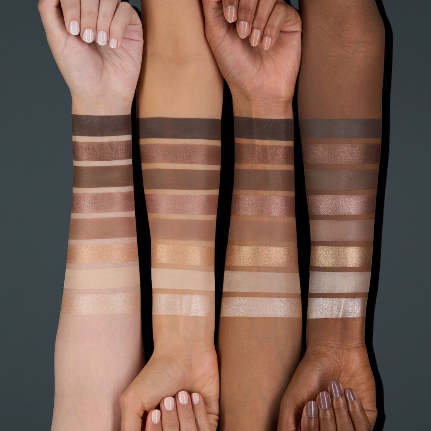 The Pure Nude Eyeshadow Palette - Palette Fard à Paupières Hautement Pigmentés