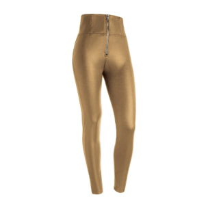Pantaloni push up WR.UP® vita altissima tessuto coated lucido