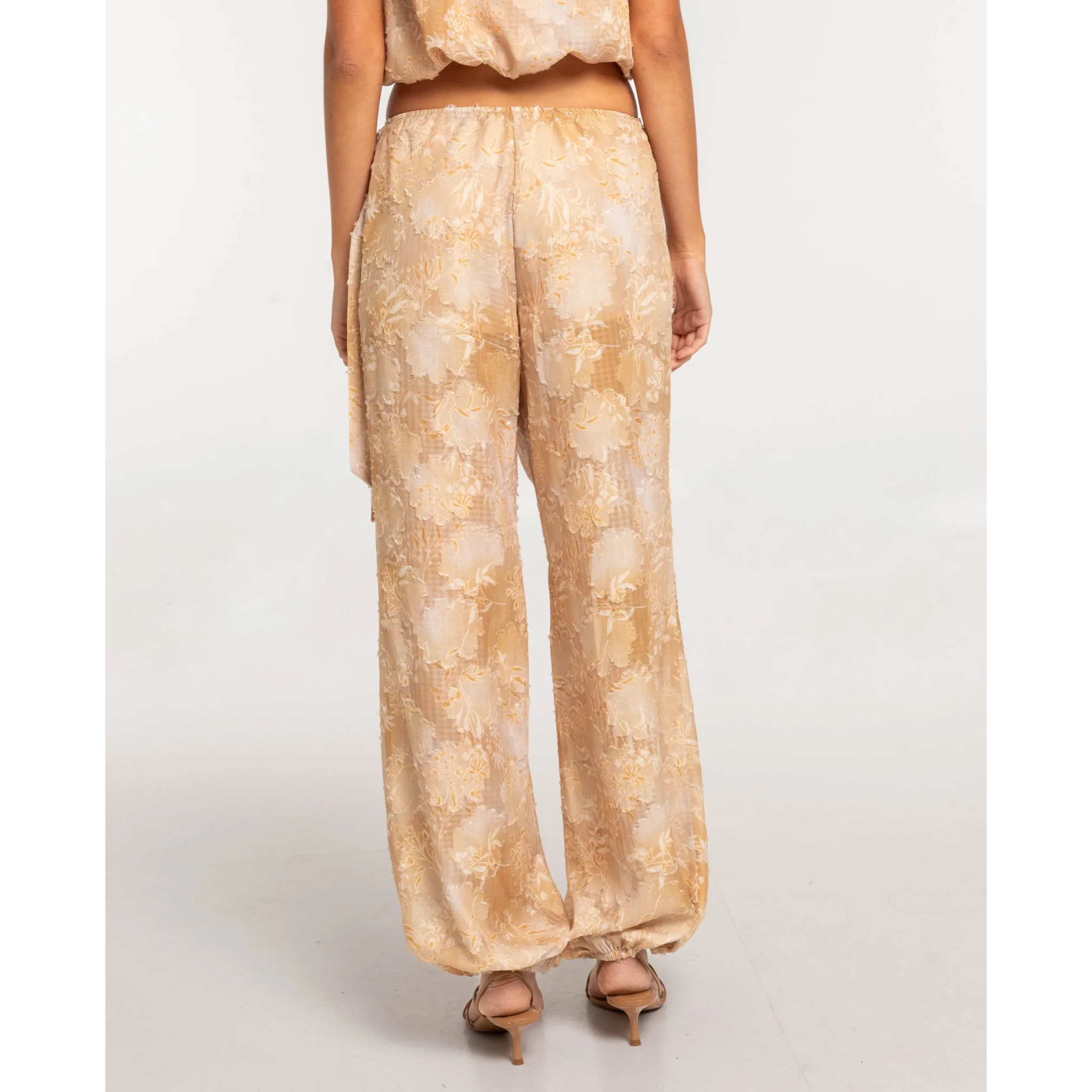 Pantalón de mujer abullonado con estampado floral