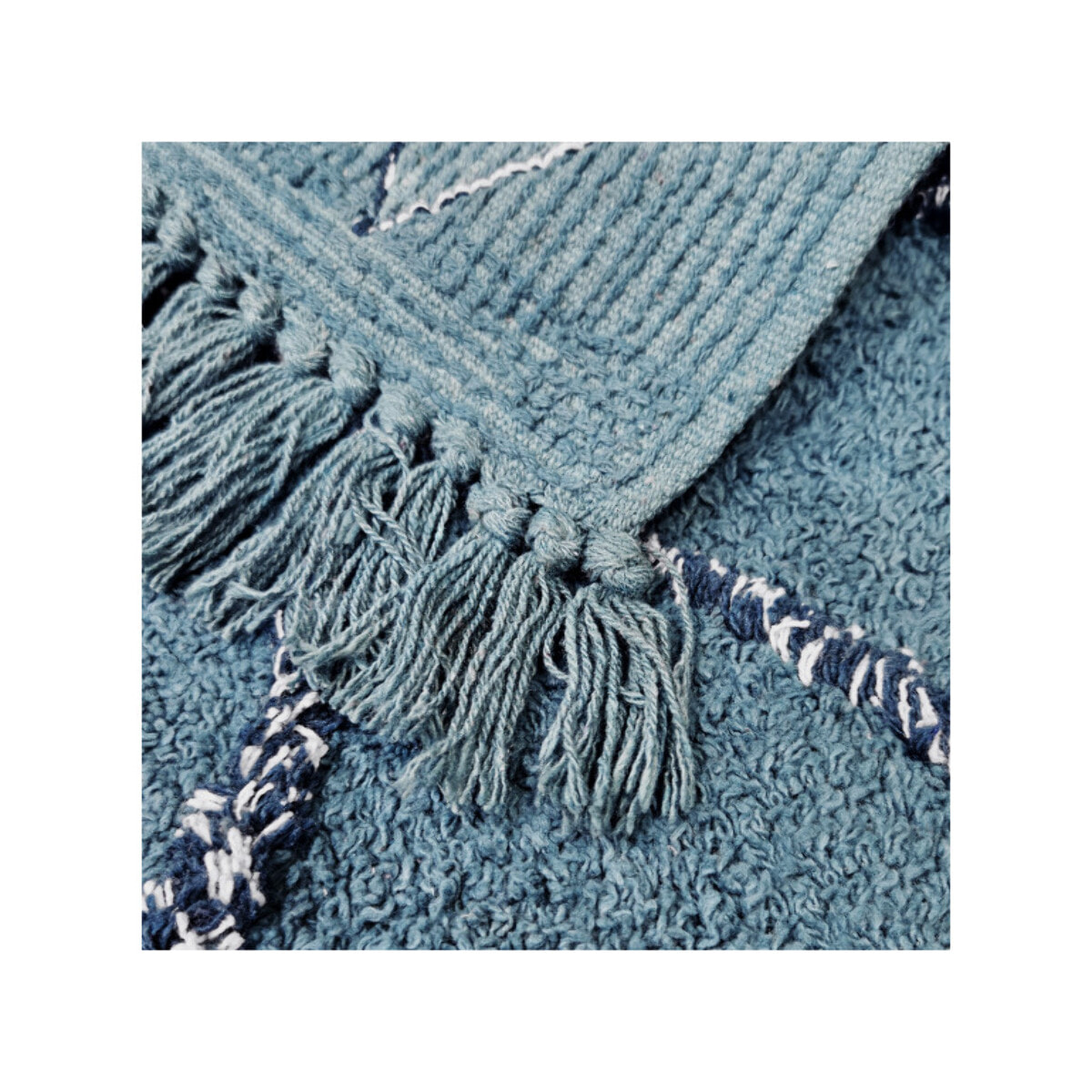 Tapis rectangulaire bleu style berbère avec franges - MOMBA
