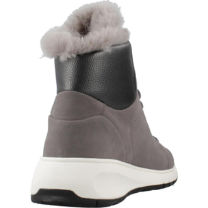 Botines Mujer de la marca GEOX  modelo D AERANTIS 4X4 B ABX GRIS