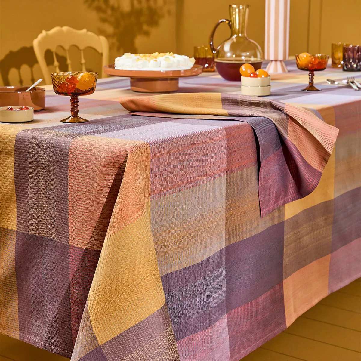 Nappe pur coton enduit motif jacquard violet Mille ecossais velvet