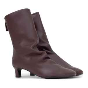 Botín de tacón Alegra en napa con cierre de cremallera