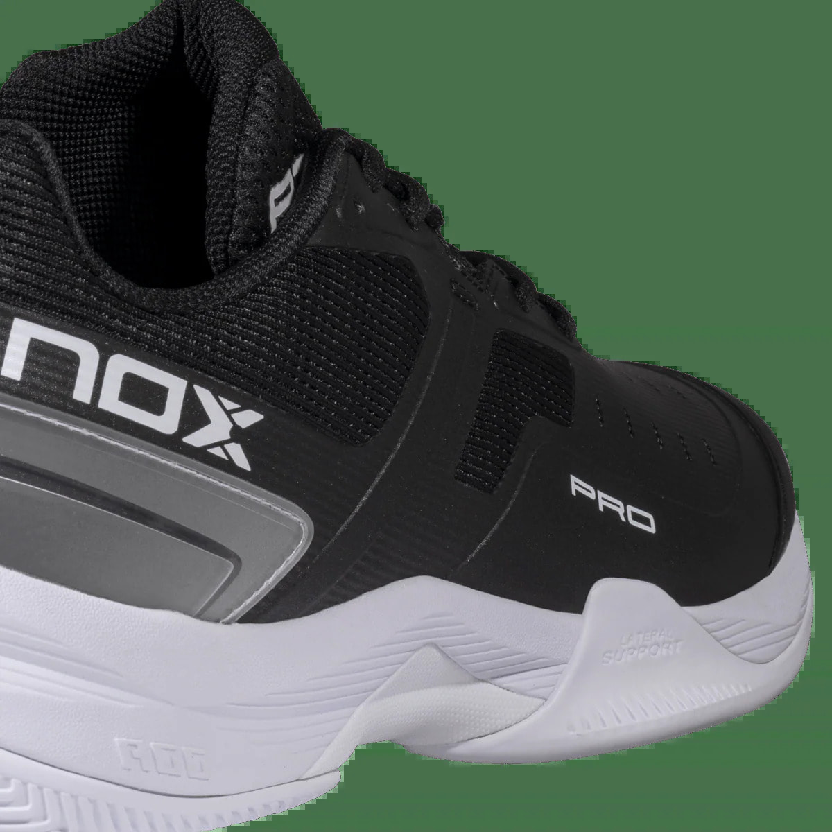 Zapatillas de Pádel AT10 PRO Negro/Blanco