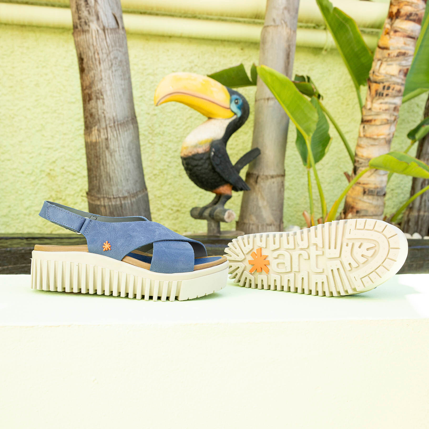 Sandalia de cuña 1574 NOBUCK CREAM-CARAMELO/BRIGHTON color Cream-caramelo