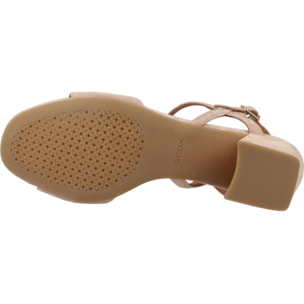 Sandalias Mujer de la marca GEOX  modelo D NEW ERAKLIA 50 BEIS