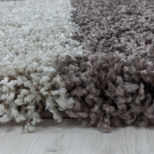 Tapis shaggy tissé motif géométrique MERA