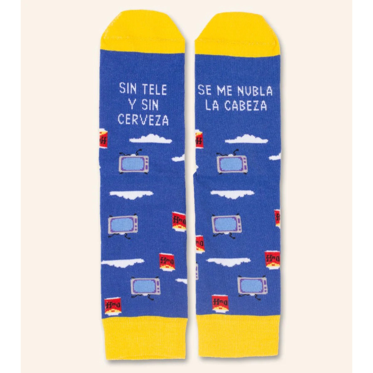 Calcetines "Sin tele y sin cerveza se me nubla la cabeza"