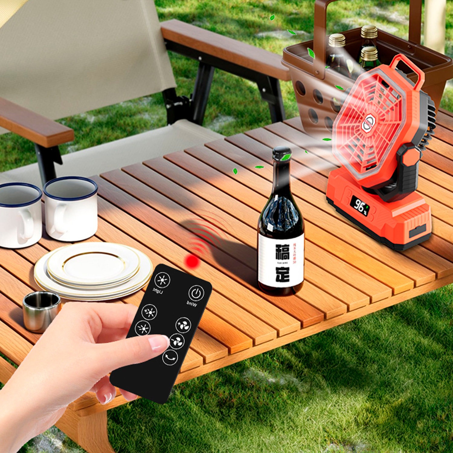 Ventilatore P60 con motore senza spazzole, LED con 32 luci, 5 velocità e 3 livelli di luce. Oscillazione di 120º e angolo regolabile di 90º. Con gancio per appendere e powerbank da 20000 mAh.