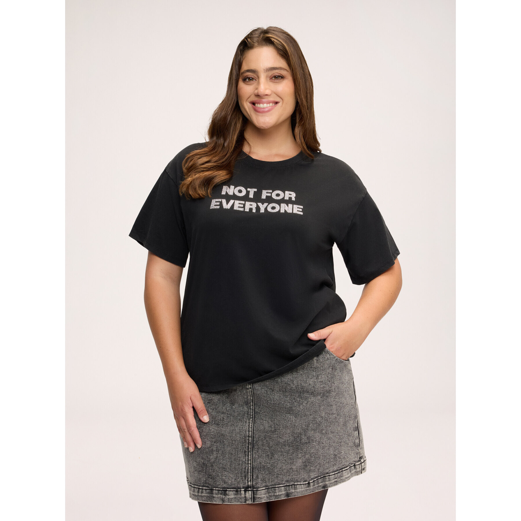 Fiorella Rubino - T-shirt oversize con scritta e applicazioni - Nero
