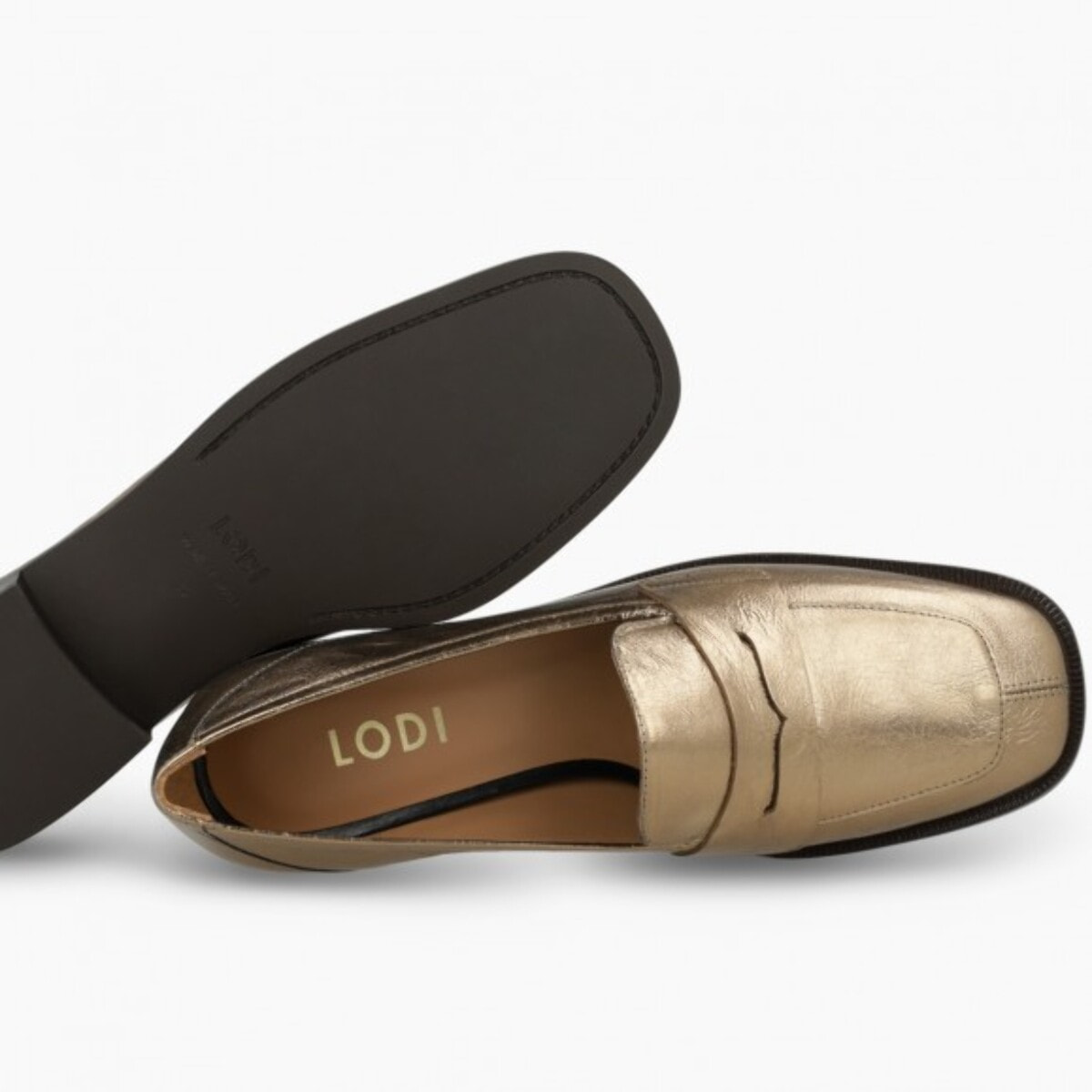 MOCASINES DORADOS BERECO