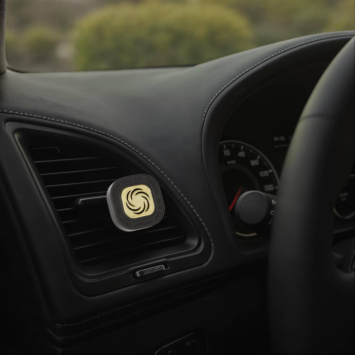 Diffuseur de parfum pour voiture Alma ambre et vanille