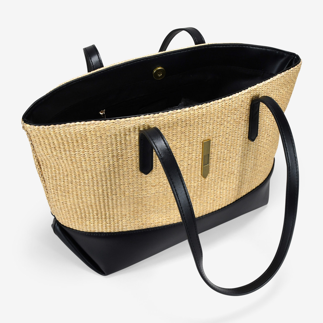 Bolso de hombro beige en rafia con solapa