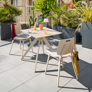 Table de jardin carrée "Terzano" vanille & argile 2 places en aluminium