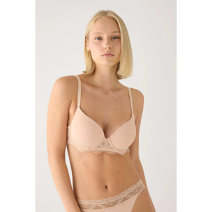 Reggiseno con ferretto e imbottitura